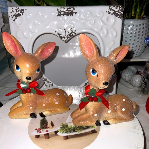 2 Sparkly Reindeer Table Decor Set #1 - Picture 5 of 12